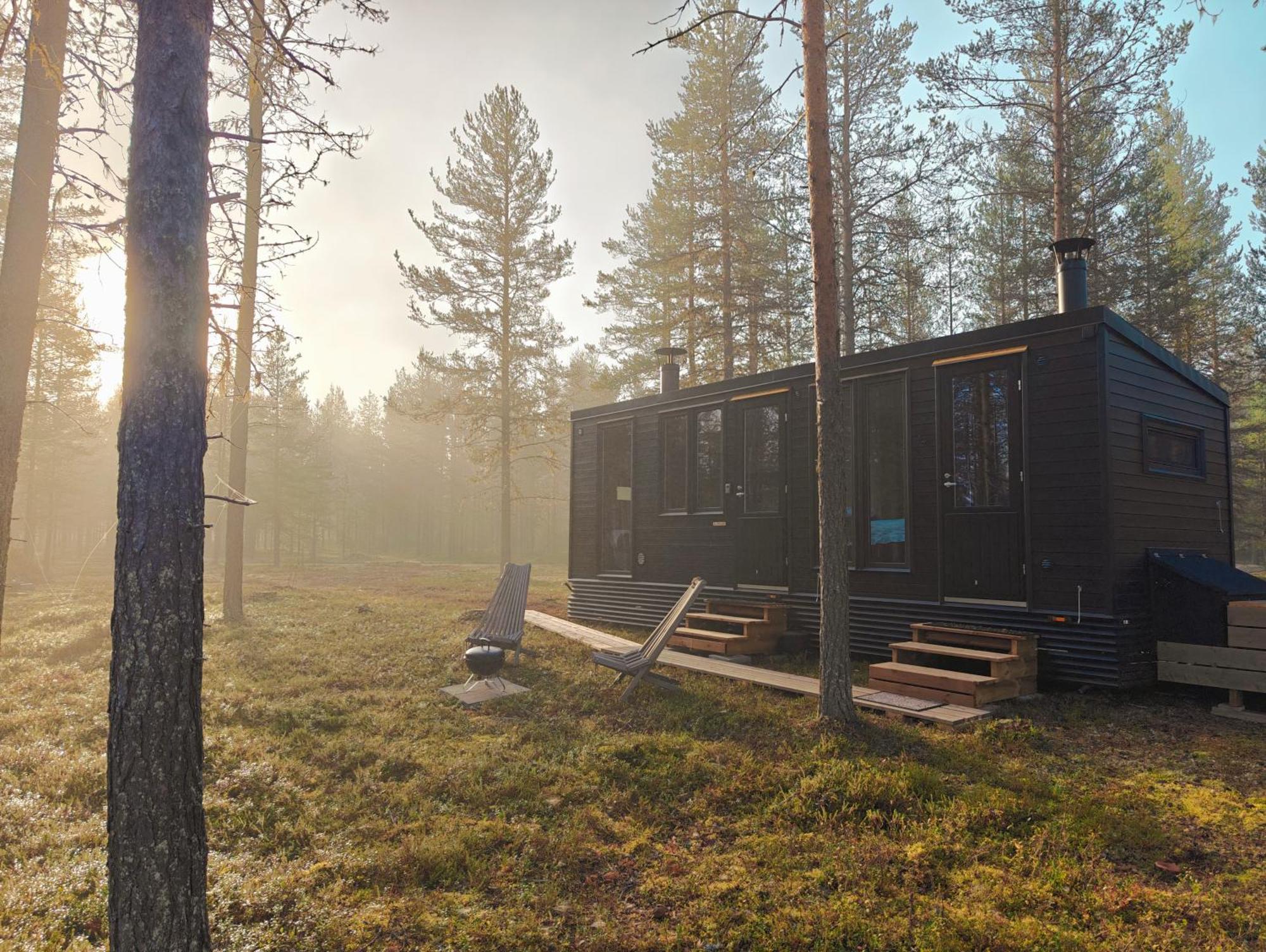 Lapland Riverside 7 Puolukka, Yllaes, Tiny With Sauna, Fireplace, Terrace, Bbq, Wifi, Ski, Fishing, Pets Ok *