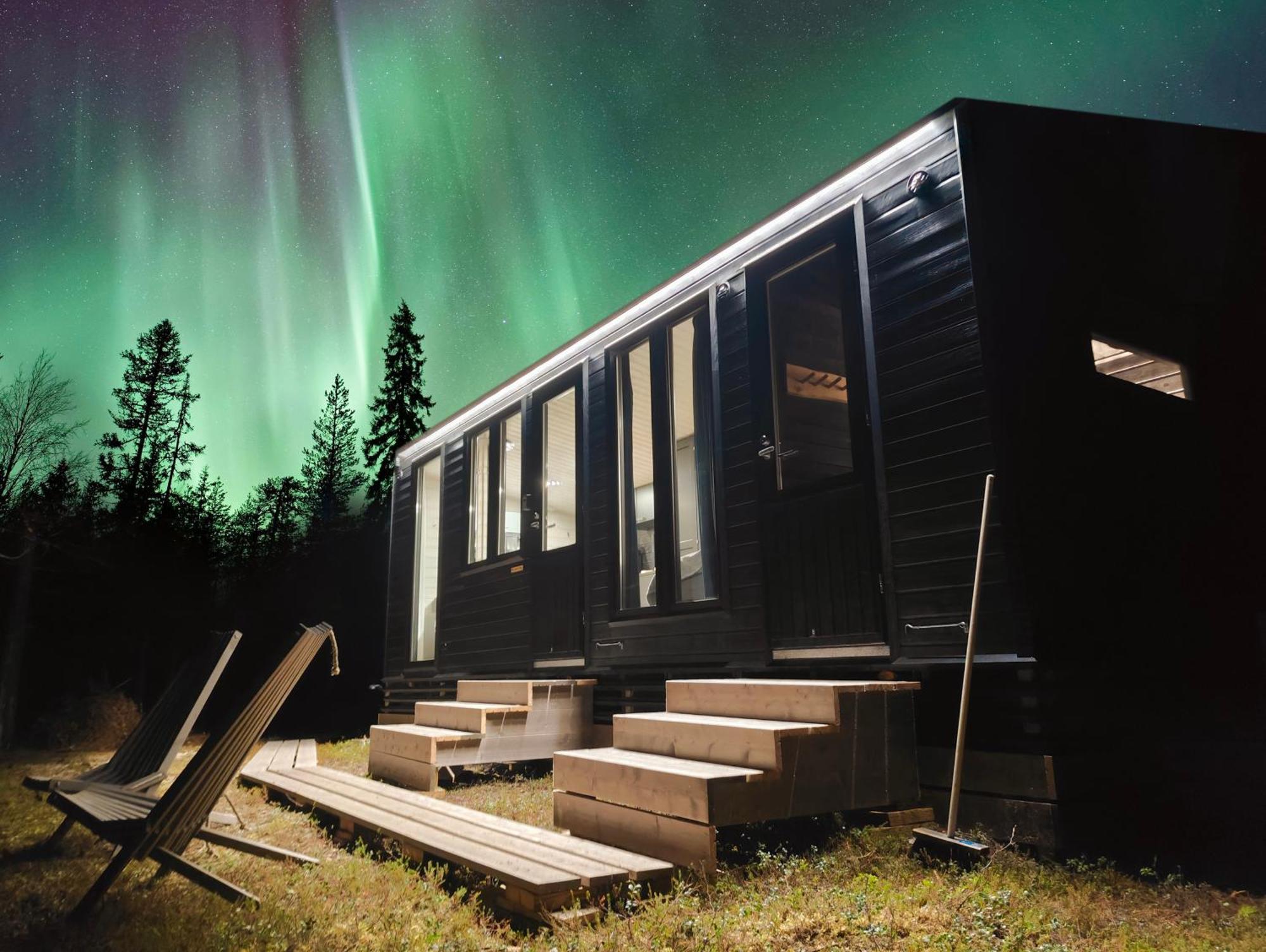 Chalet Lapland Riverside 7 Puolukka, Yllaes, Tiny With Sauna, Fireplace, Terrace, Bbq, Wifi, Ski, Fishing, Pets Ok