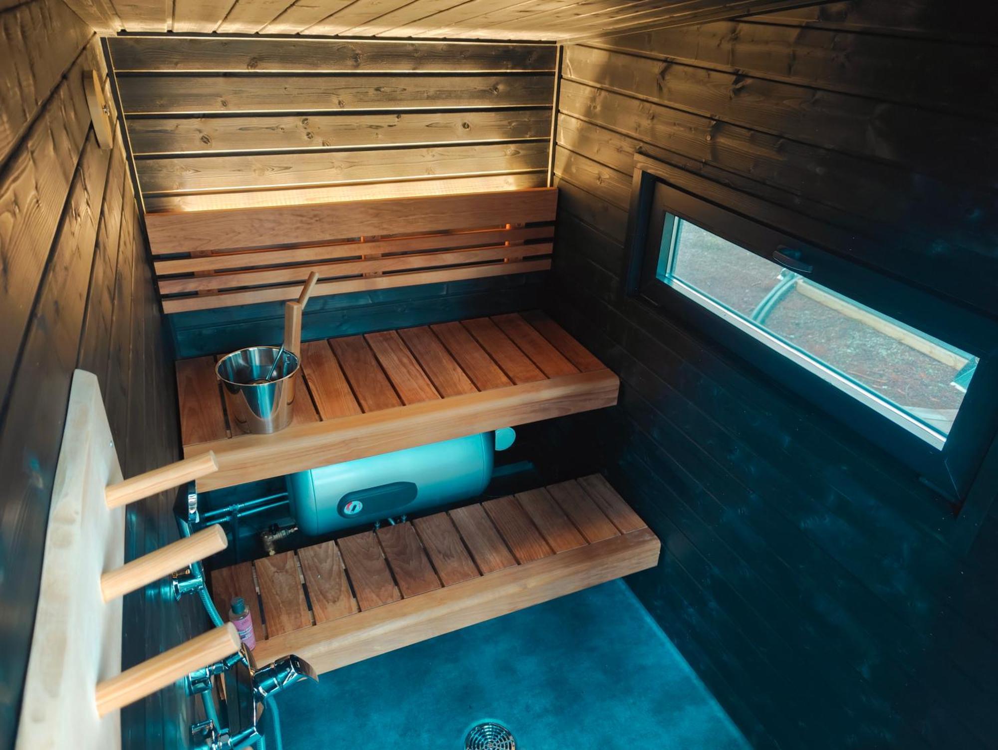 Chalet Lapland Riverside 7 Puolukka, Yllaes, Tiny With Sauna, Fireplace, Terrace, Bbq, Wifi, Ski, Fishing, Pets Ok